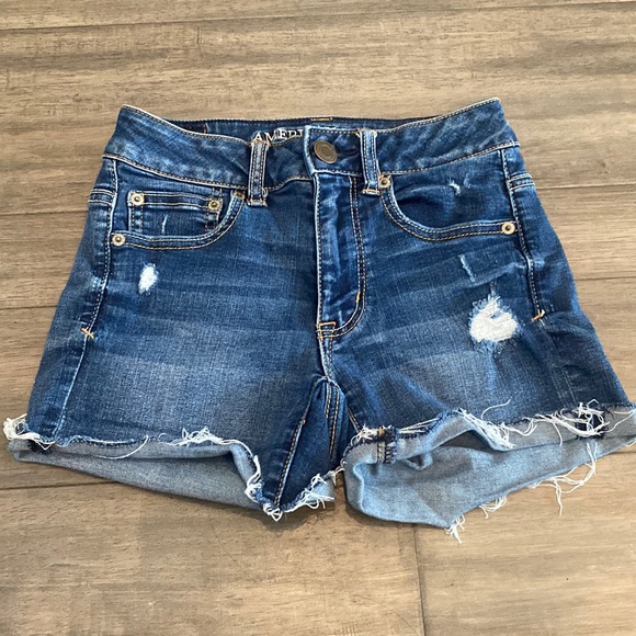 American Eagle Outfitters Pants - American Eagle Outfitters Super Stretch Hi-Rise Shortie Shorts‎ Womens Size 00